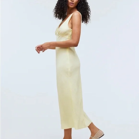 The Ariana Midi Dress Medium